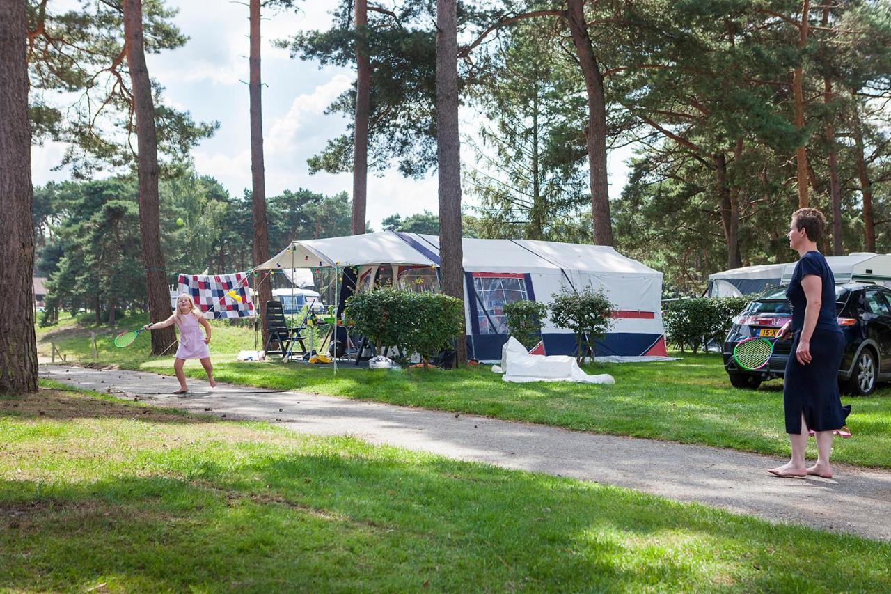 Camping Blauwe Meer Nv Hotell Lommel Eksteriør bilde