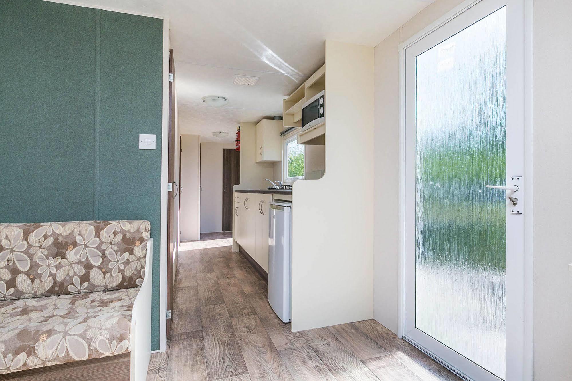 Camping Blauwe Meer Nv Hotell Lommel Eksteriør bilde