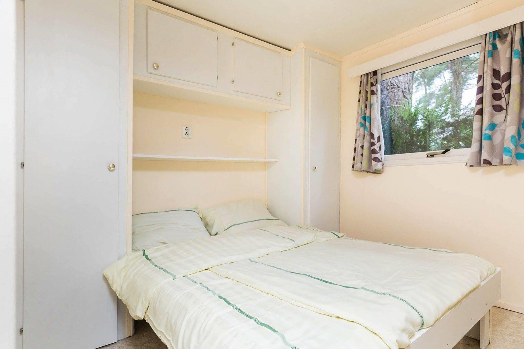 Camping Blauwe Meer Nv Hotell Lommel Eksteriør bilde